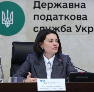 Могут обратить внимание из-за Range Rover: следит ли налоговая за люксовыми образами украинцев