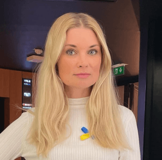 Лидия Таран "наехала" на Брижит Макрон: говорит, что в ее резиденции очень грязно (фото)