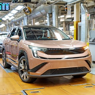 Флагман для семьи: крупнейший кроссовер Skoda запущен в производство (фото)