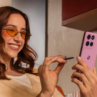 Эксперты нашли, чем заменить смартфоны Motorola: 3 модели, которые стоит купить вместо (фото)