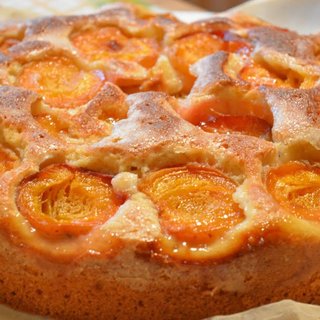 Сладкий и нежный: пошаговый рецепт пирога с абрикосами