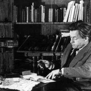 Вурдалак Ярослав Галан. Что общего у советского пропагандиста и Олеся Бузины