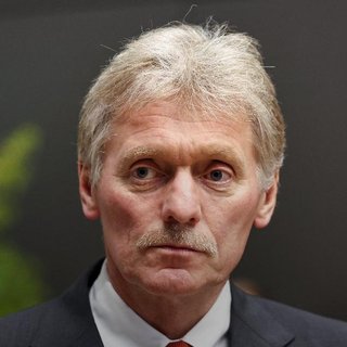 Не витримав промови Путіна: речник Кремля потрапив у курйозну ситуацію на саміті ШОС (відео)