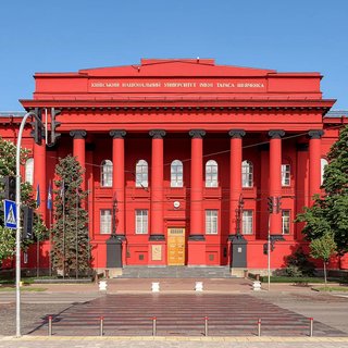 Вступ-2026: ціни на навчання в Україні підскочили — огляд найдорожчих університетів