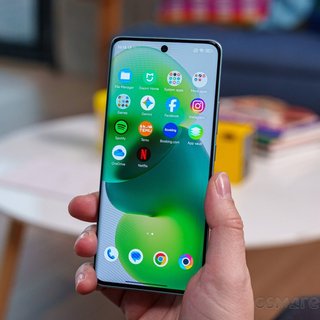 Найкращі бюджетні смартфони середини 2026 року: топ-3 моделі Motorola, Xiaomi, POCO (фото)