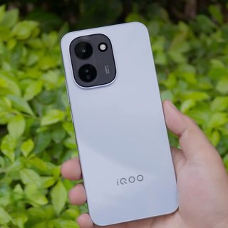 Перевершив POCO та Samsung: з'явився смартфон з акумулятором на 10 000 мА·год (фото)
