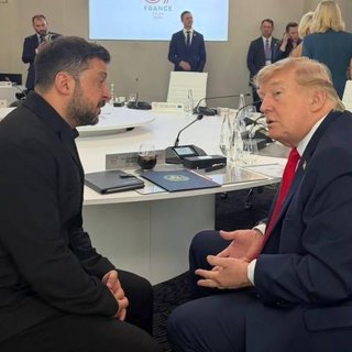 60% россиян хотят остановить войну: Зеленский встретился с Трампом на G7 и сделал ряд заявлений