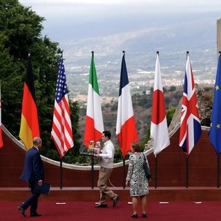 Вынуть Путина из теплой ванны: задача для Трампа и G7