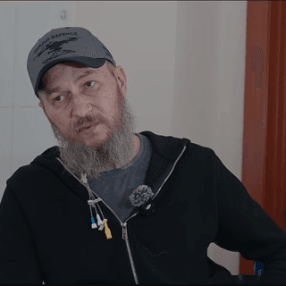 Книжка Стівена Кінга допомогла бійцю ЗСУ вижити на позиції майже 500 днів (відео)