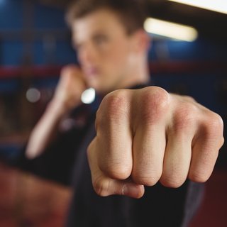 Злі вулиці: чому поліція відсторонилася від боротьби за порядок і як насильство заповнює міста України