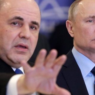 ФСБ атакует Мишустина: кулуарные войны в РФ набирают обороты