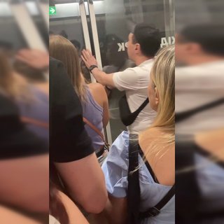 Удар по ТРК в Кривом Роге: двери подземной парковки были закрыты во время атаки (видео)