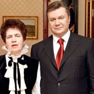 Її номер не обслуговується з червня: Людмила Янукович ймовірно померла в РФ, — ЗМІ