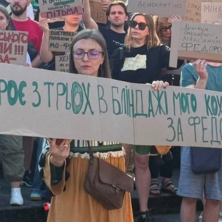 Майданы вместо Рады — почему парламент перестал отражать настроения страны и как реагирует улица
