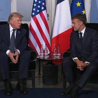 Трамп заявив, що після Ірану зосередиться на Україні: зустрівся не лише з Макроном (відео)