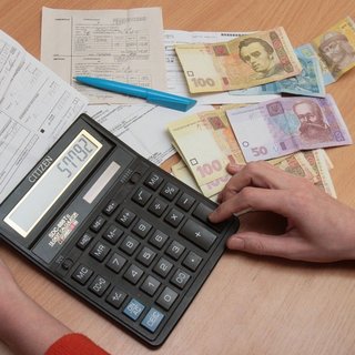 Киевляне снова начали получать платежки за тепло за январь: в "Киевтеплоэнерго" ответили