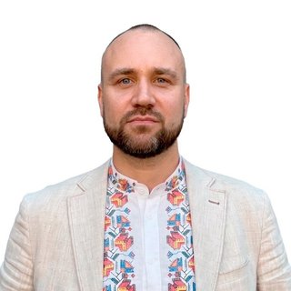 Чому відбудова починається не після війни