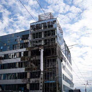 Цифрове виживання: як зберегти своє місце в мережі на тлі атак на дата-центри