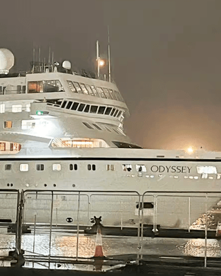 Дешевле чем в городе: супруги продали дом и живут на круизном лайнере (фото)