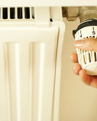 Критическая ситуация: Сумы остаются без отопления в минусовую погоду (видео)