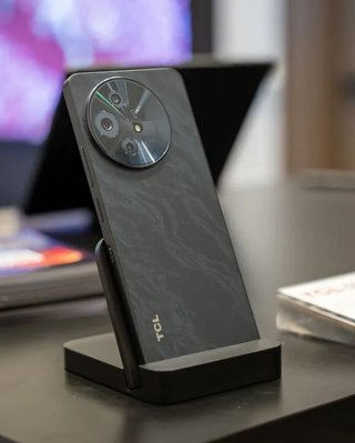 Один з найкращих бюджетних смартфонів: яку модель виділили експерти (фото)