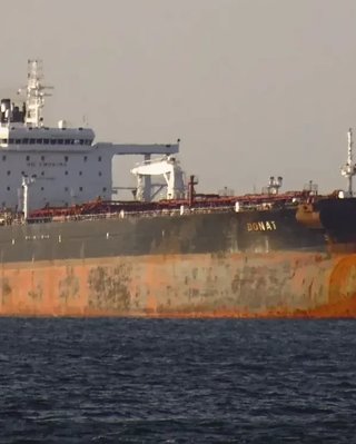 РФ почала залучати до екіпажів "тіньового флоту" найманців ПВК "Вагнер" і військових розвідників, — розслідування