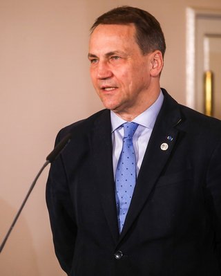 "Если Путину удастся захватить Украину, мы будем следующими", — Сикорский