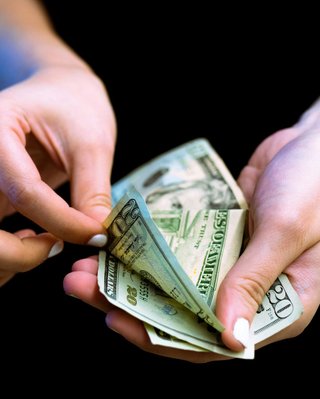 Европейский центробанк ожидает всплеск инфляции из-за войны с Ираном, — Reuters