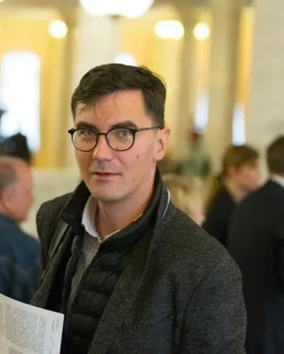 Квартира у мастера ресниц: "Слуга народа" Мотовиловец снимает элитное жилье втрое дешевле рынка, — Bihus.Info (фото)