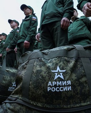 ЗМІ пишуть про збільшення чисельності армії РФ до 2,4 млн: який указ Путін видав насправді