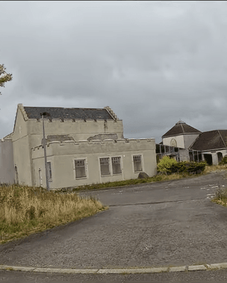 Руїни споживчої епохи: що залишилося від ТЦ, який занепадає вже 20 років (відео)