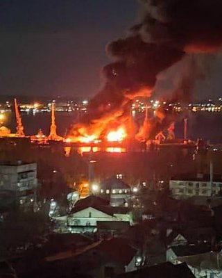 Удар по ВДК "Новочеркасск" у Криму