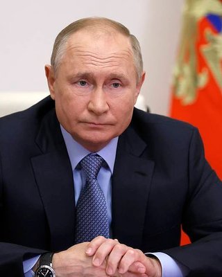 Путін ввів "воєнний стан" в окупованих областях України