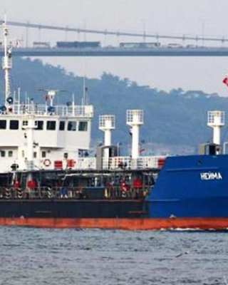 Задержание российского танкера, блокировавшего украинские военные корабли