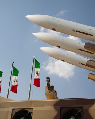 Дефицит ракет для Patriot и рост цен на газ: почему война в Иране бьет по Украине минимально