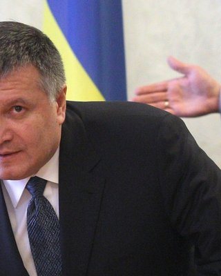 Демарш бессилия. Что хотел показать Украине Арсен Аваков