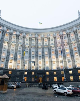 Головна проблема України: чому держава постійно відстає у вирішенні проблем
