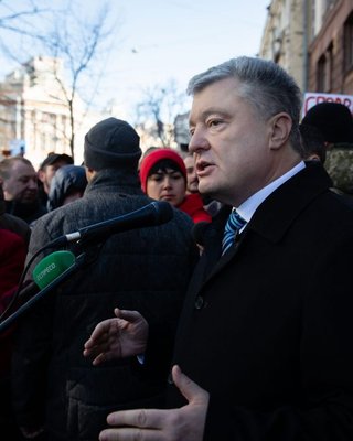 Первое подозрение Петра Порошенко