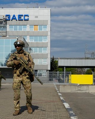 ЗАЭС как чемодан без ручки: в чем суть плана РФ по захваченной станции и что делать Украине