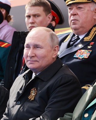 Куди поділися "ряджені" ветерани з параду в Москві: три лінії конфлікту в суспільстві РФ