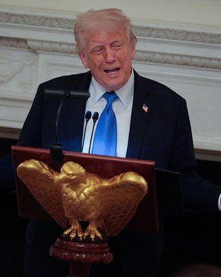 Трамп став на бік Путіна. Чому ресурсна угода не допомогла Україні