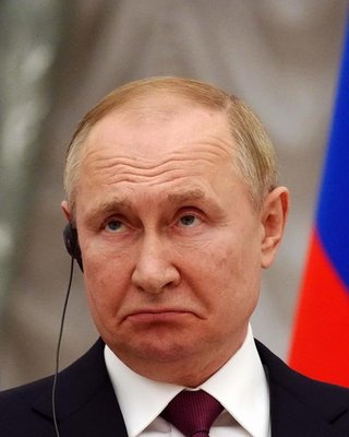 Фейковый суд выдал фейковый ордер на арест Путина: почему президента РФ не арестуют