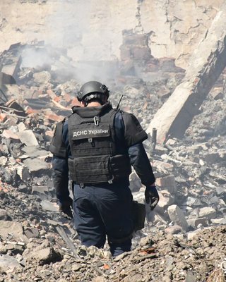 ЗС РФ вдарили по навчальному центру у Полтаві