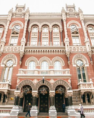 Подвійне валютне зростання. Чому минулого тижня доларів було продано більше, ніж попереднього
