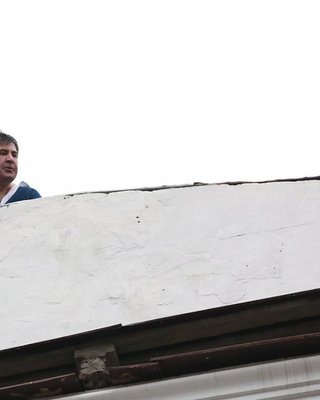 На краю крыши. Почему Луценко не поверили
