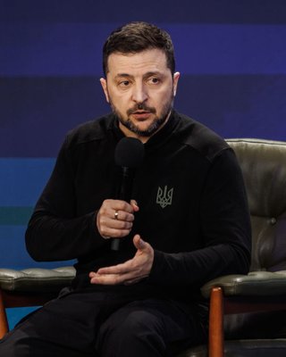 Пресс-конференция Зеленского на форуме "Украина. Год 2025"