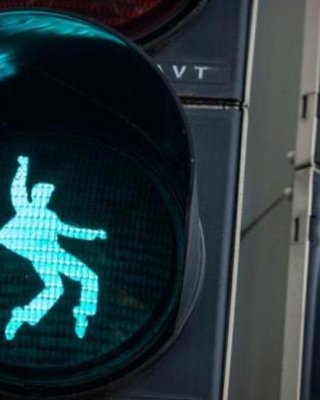 Списком – по жизни. Почему выборы в Украине превратились в разновидность шоу-бизнеса