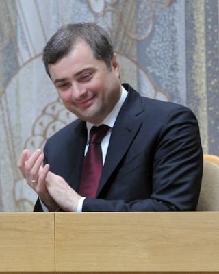 Тінь Суркова. Хто насправді написав статтю Путіна про Україну