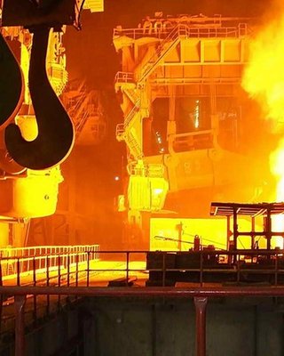 Україна втратила 43% сталі: що означає зупинка "Запоріжсталі" і як жити далі