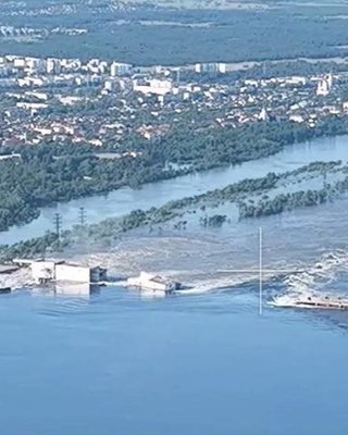 Подрыв Каховской ГЭС